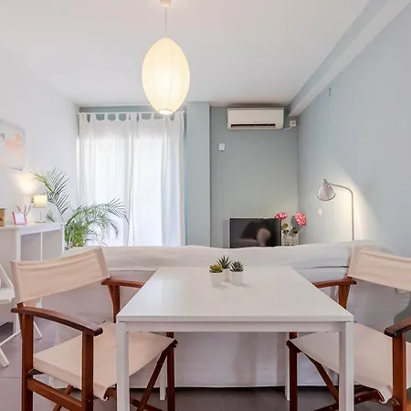 Reflection 塞维利亚